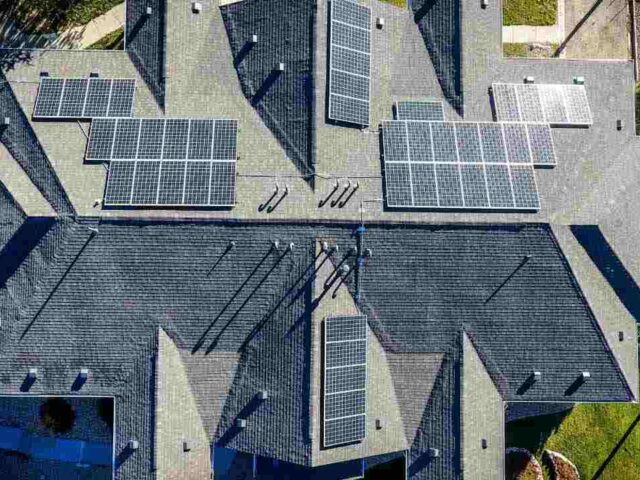 Dealing with Solar Panel Failures: Practical Fixes